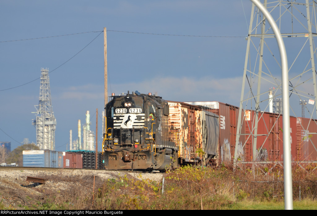 NS GP38-2 High nose Locomotive in the yard